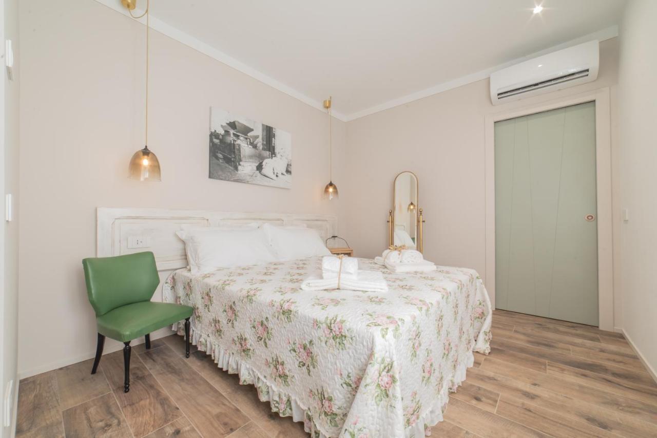 サン・ジョヴァンニ・イン・マリニャーノ La Dimora Del Mugnaio Bed & Breakfast エクステリア 写真